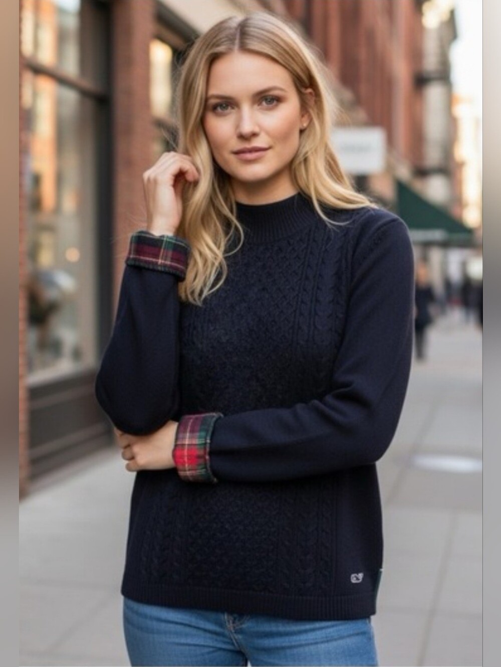 Vineyard Vines Navy Cable-Knit Crewneck Sweater with Plaid Cuffs Size Lg